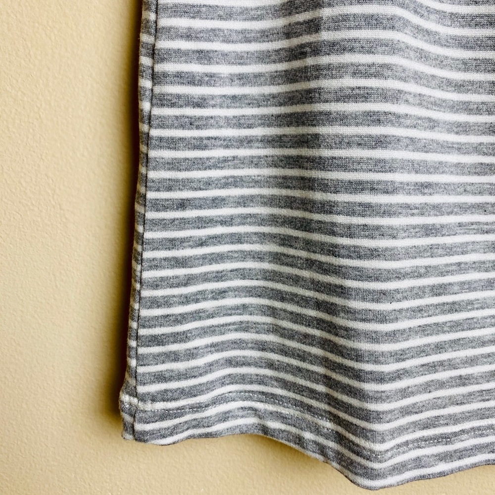 NWT ANTHROPOLOGIE Off Shoulder Grey Top, XS - Picture 7 of 9